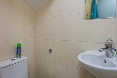 7 bed house, Treherbert Street, Cathays, Cardiff, CF244JN - Image 10